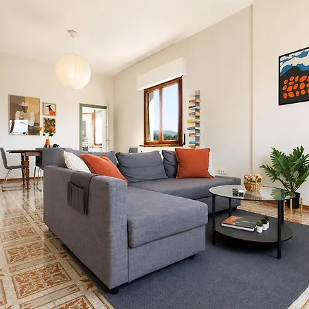 Apartment Casa Adele With Terrace Lucca