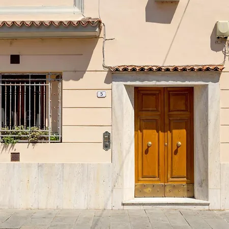 Casa Adele With Terrace لوكا